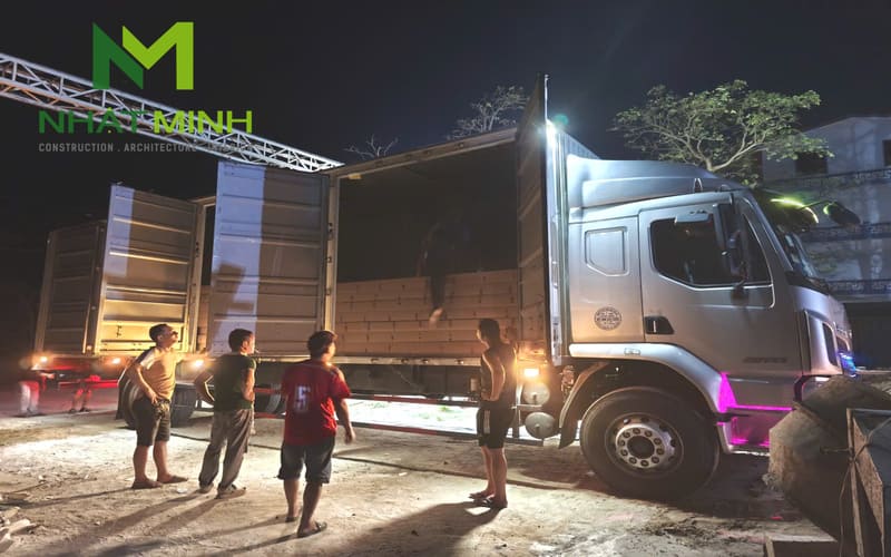 Thi công lam chắn nắng gỗ nhựa, trần nhôm Austrong dự án Hanvet Hotel