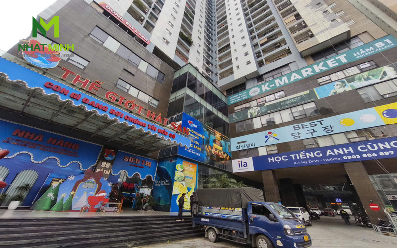 Thi công giàn lam gỗ nhựa ngoài trời cho Flow Haus Coffee, Hà Nội