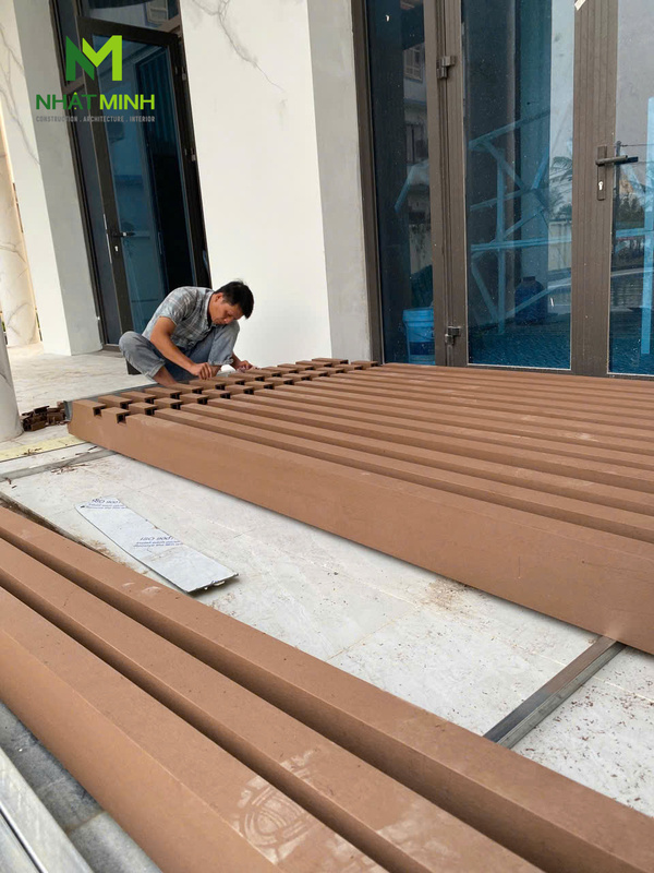 Thi công giàn lam gỗ nhựa ngoài trời cho Khách sạn Hanvet, Hà Tĩnh