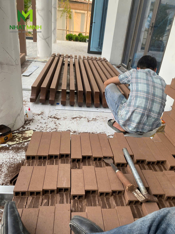 Thi công giàn lam gỗ nhựa ngoài trời cho Khách sạn Hanvet, Hà Tĩnh